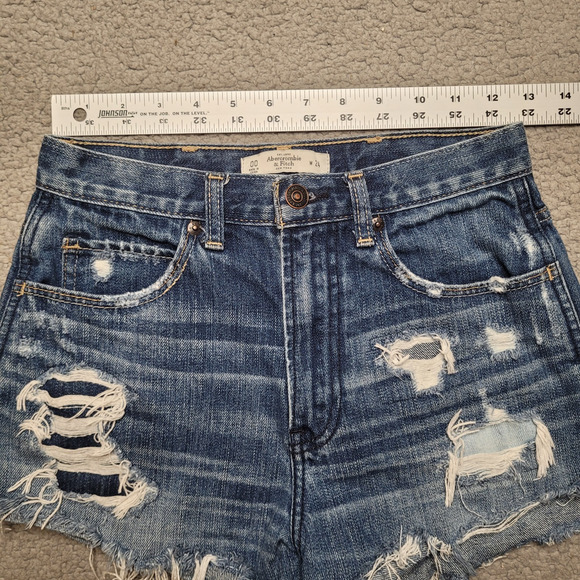 Abercrombie & Fitch Shorts 24 00 Blue Denim High Rise Distressed Cutoff Boho - Picture 4 of 5